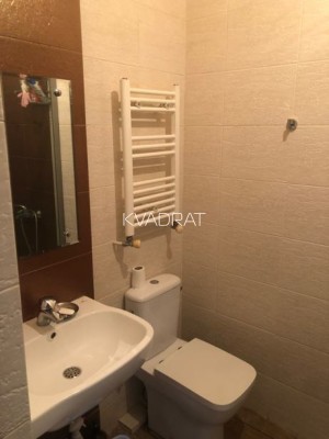 Продаётся, Квартира