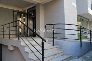 Продаётся, Квартира