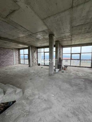 იყიდება, კერძო სახლი