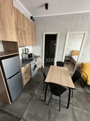 Продаётся, Квартира