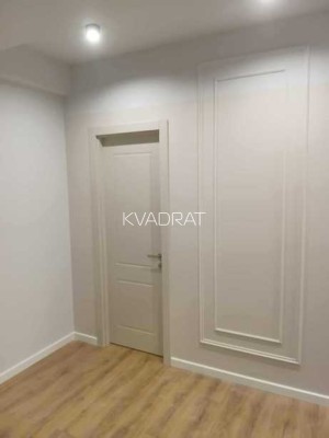 Продаётся, Квартира