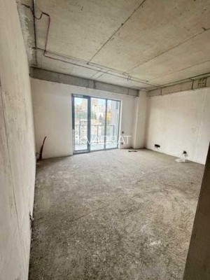 Продаётся, Квартира