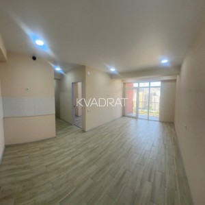 Продаётся, Квартира